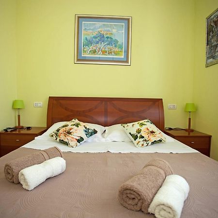 Apartment Pia 로비니 외부 사진
