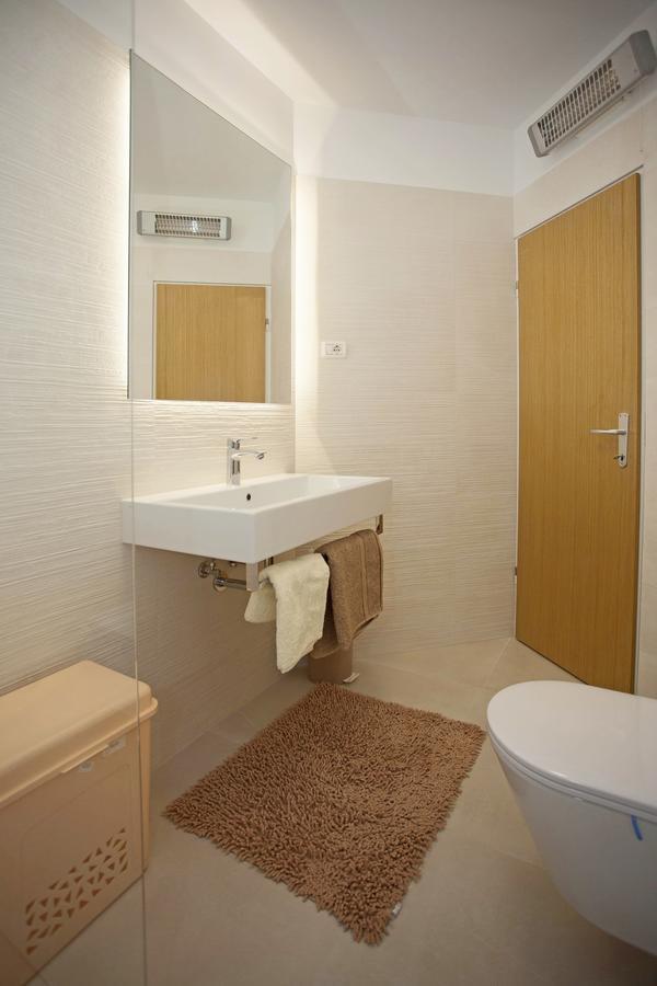 Apartment Pia 로비니 외부 사진