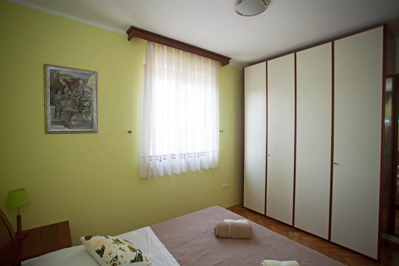 Apartment Pia 로비니 외부 사진